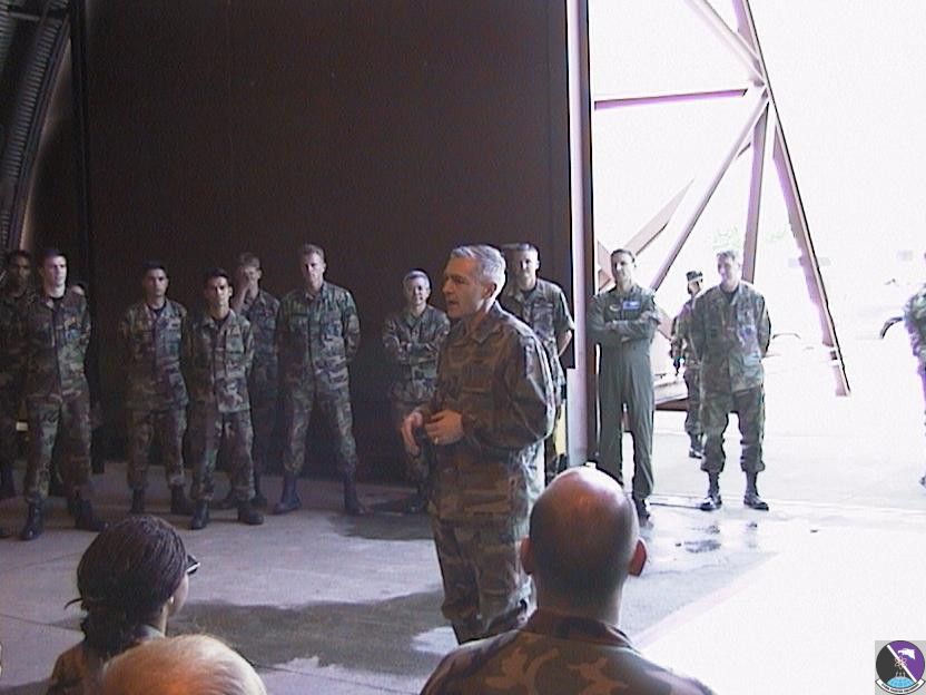 supriem allied commander talks to the buzzards 1